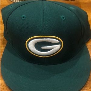 Reebok Fitted Green Bay Packers Hat